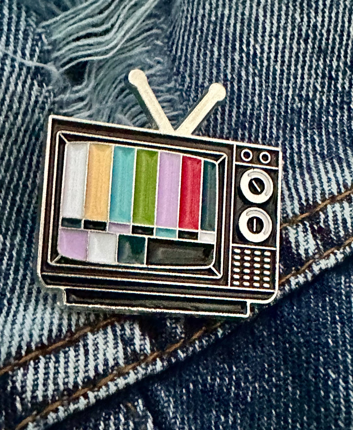 Retro TV Enamel Pin
