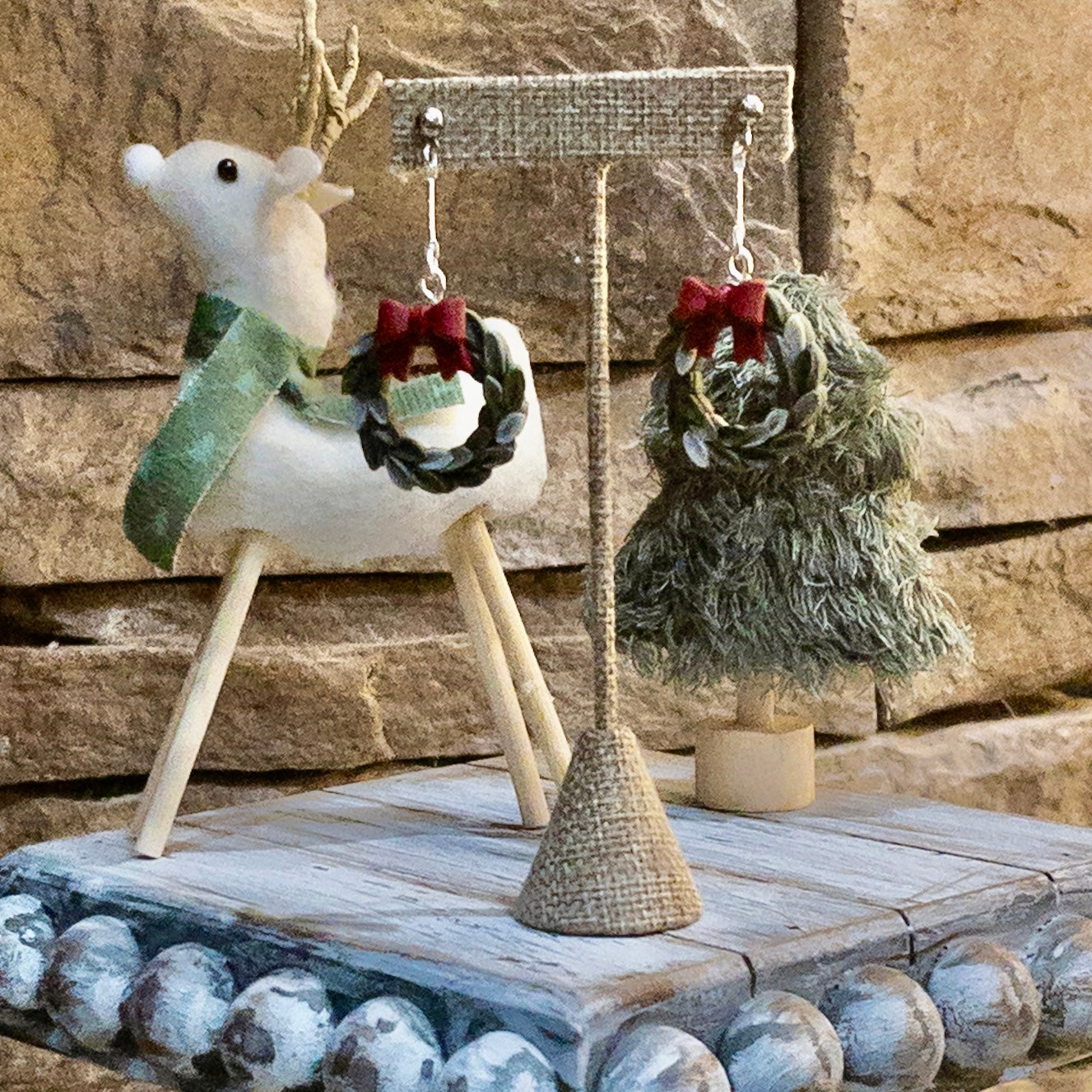 Leafy Holiday Wreaths