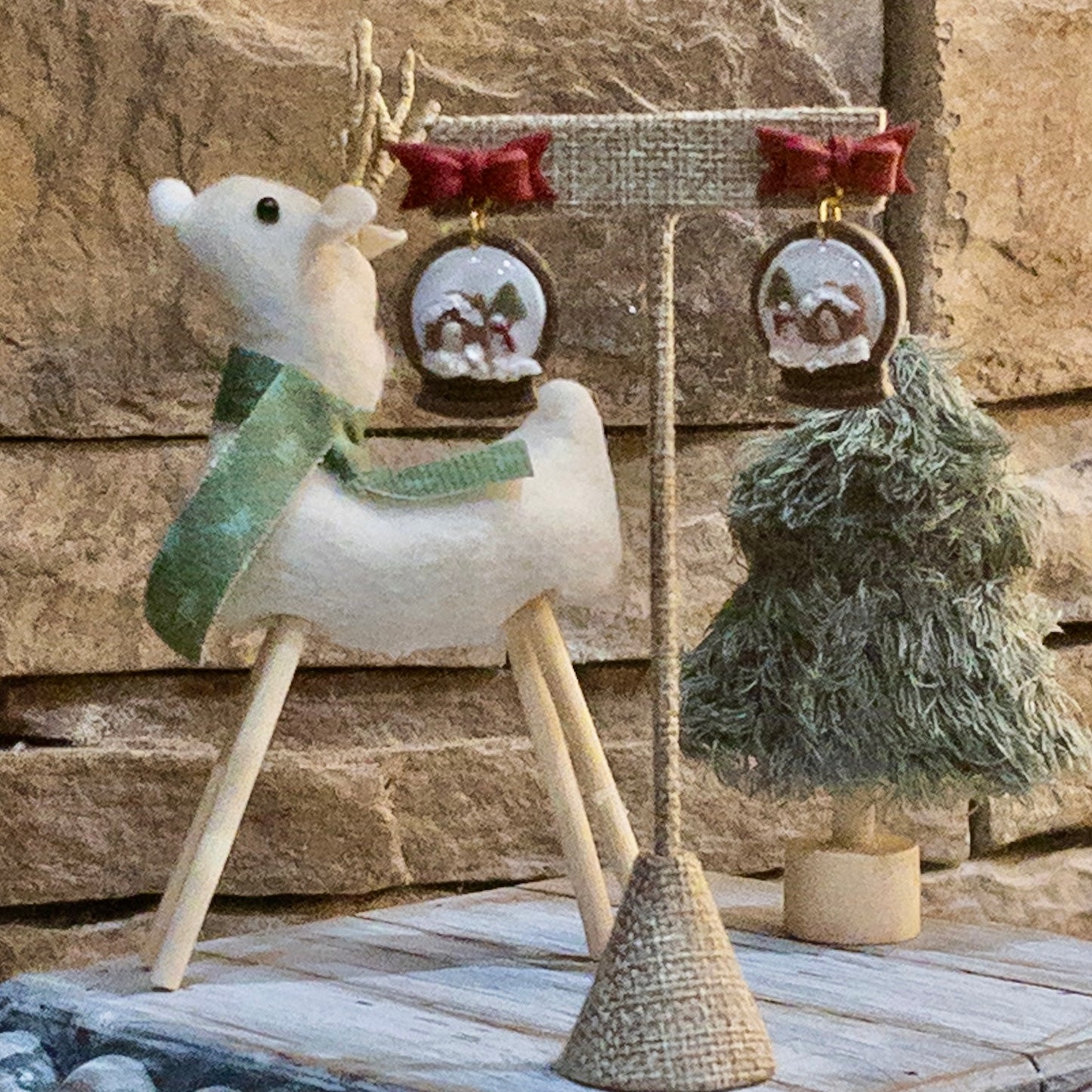 Holiday Snowglobes