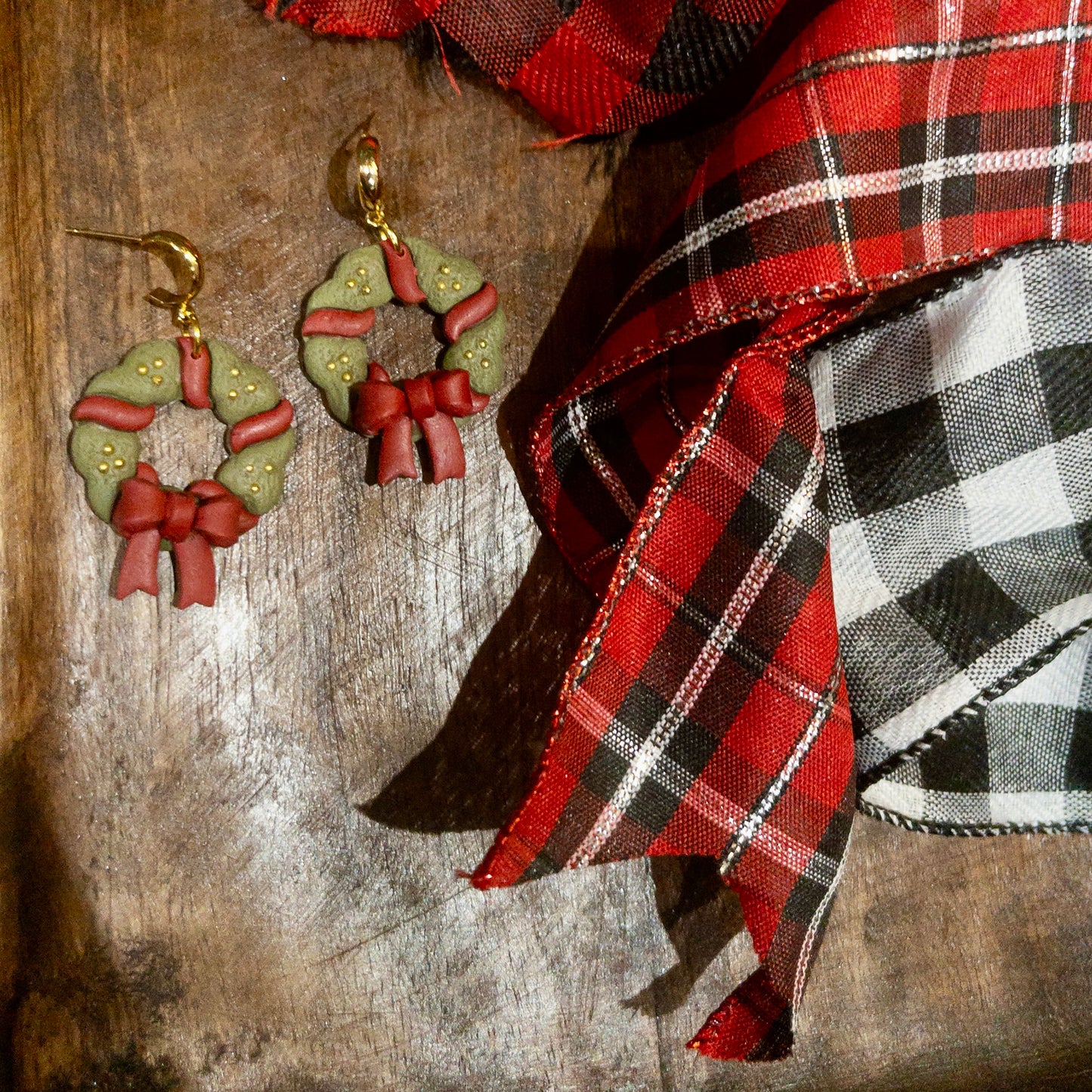 Festive Front Door Wreaths