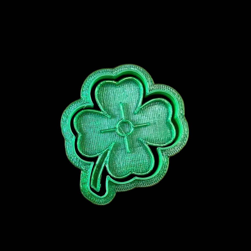 Clover - Custom 3D Printed Cookie Cutter + Stamp Combo