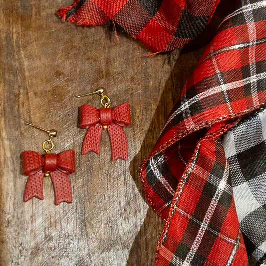 Red Knit Bows