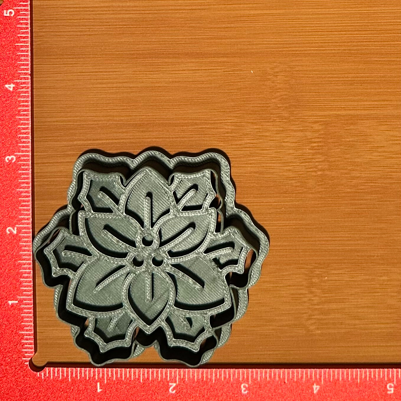 Poinsettia with Leaves - Custom 3D Printed Cookie Cutter + Stamp Combo
