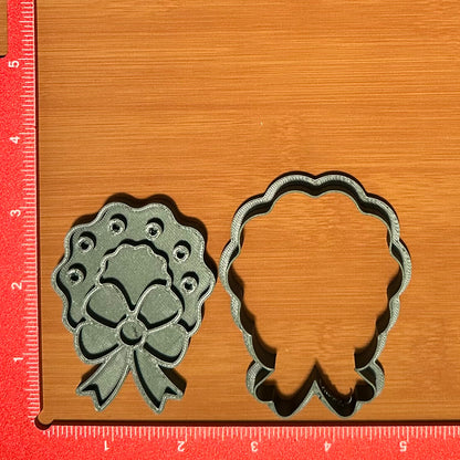 Wreath with Ribbon - Custom 3D Printed Cookie Cutter + Stamp Combo
