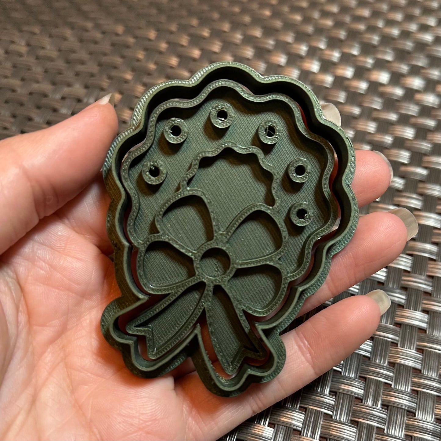 Wreath with Ribbon - Custom 3D Printed Cookie Cutter + Stamp Combo