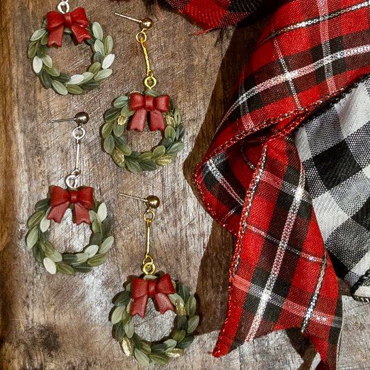 Leafy Holiday Wreaths