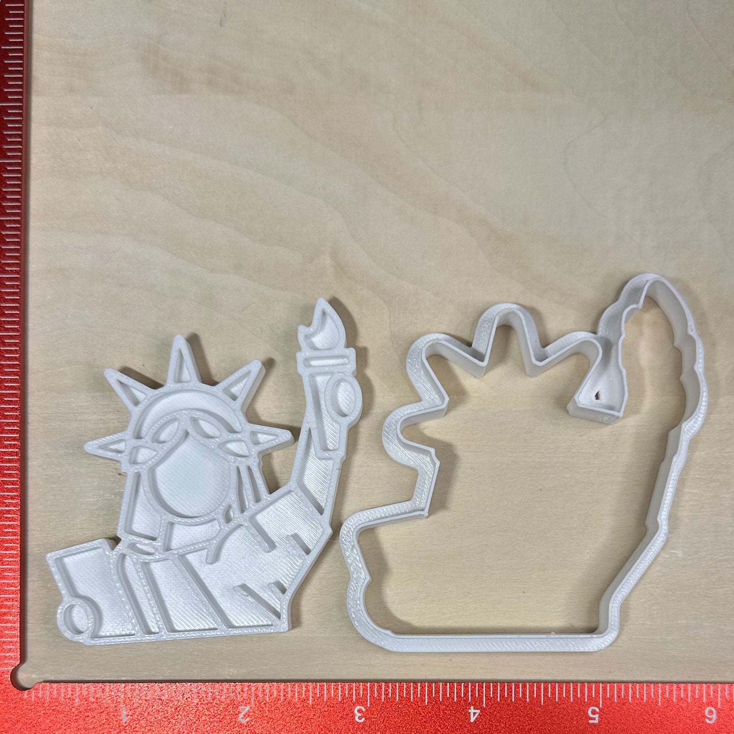 Lady Liberty - Custom 3D Printed Cookie Cutter + Stamp Combo