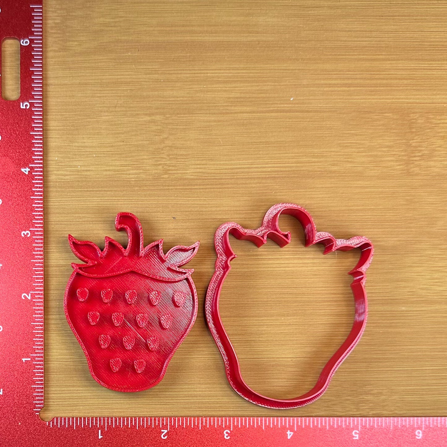 Strawberry - Custom 3D Printed Cookie Cutter + Stamp Combo