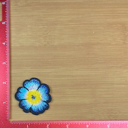 Small Pansy - Embroidered Patch